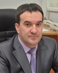 Декан факультету управління процесами перевезень ННІ ДІІТ