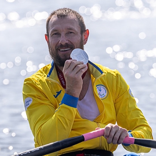 Студент УДУНТ Роман Полянський здобув срібло на Паралімпійських іграх у Парижі