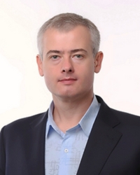 Декан факультету комп’ютерних наук та інженерії ННІ УДХТУ