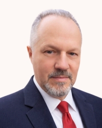 Проректор з науково-педагогічної роботи та неперервної освіти