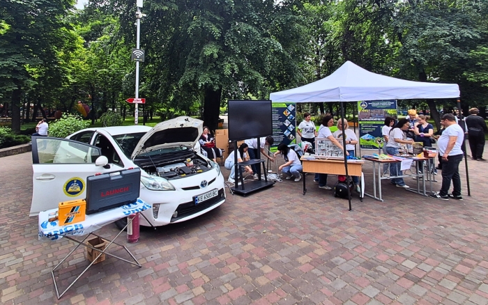 Дніпровський фаховий коледж інженерії та педагогіки УДУНТ на Наукових пікніках_9