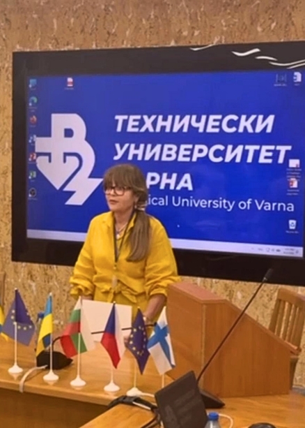Науковці УДУНТ взяли участь у ХХ Міжнародній конференції «Стратегія якості в промисловості і освіті» у Болгарії_5