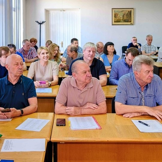 Наукові досягнення, кадрові рішення та розвиток університету розглянули на Вченій раді УДУНТ